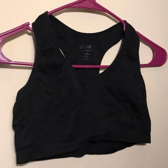 Medium Sports Bra Bundle - 4 Items - Picture 4 of 4